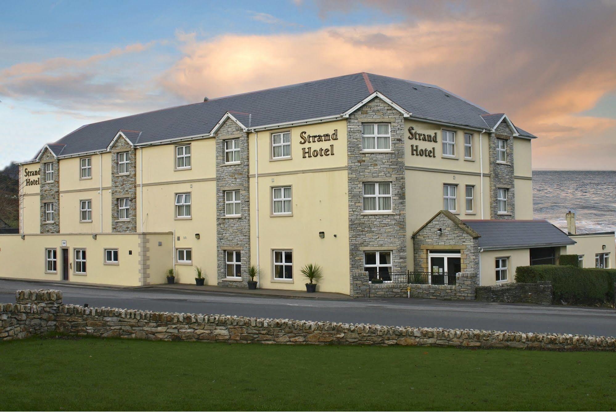 The Strand Hotel Ballyliffin Eksteriør billede